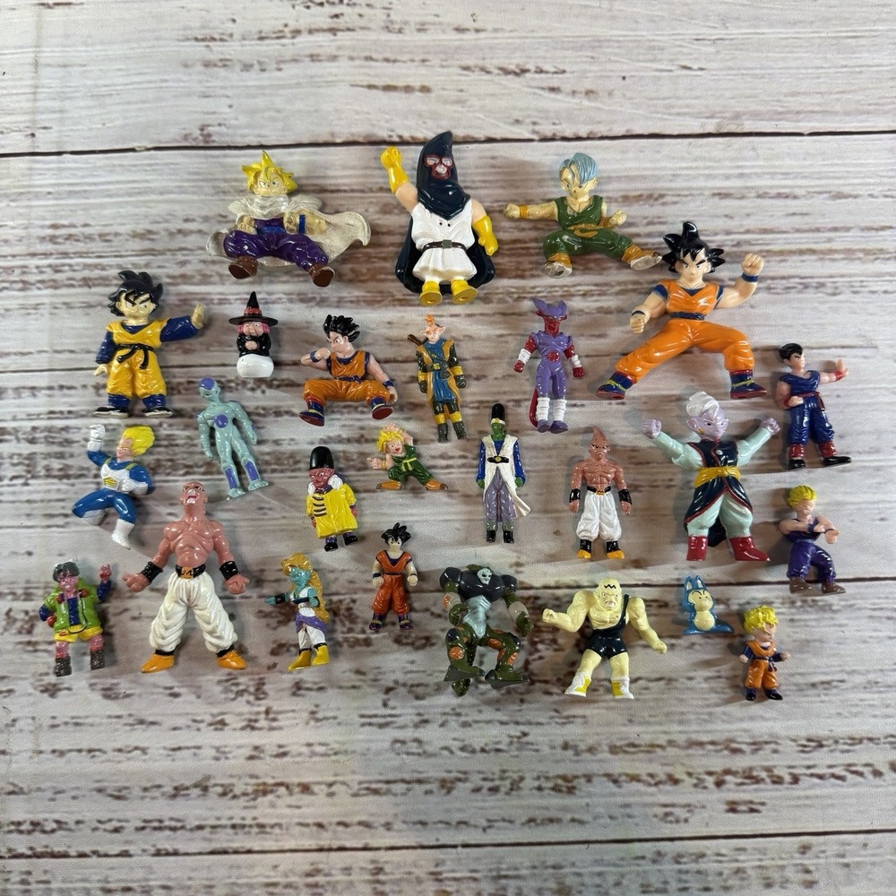Lot Of 26 Vintage Dragon Ball Z DBZ Mini Miniature Micro PVC Figures